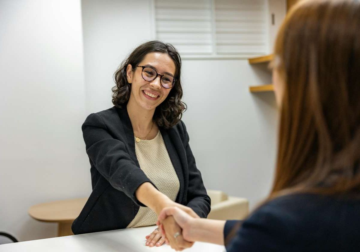 resizecom_pexels resumegenius-18848927